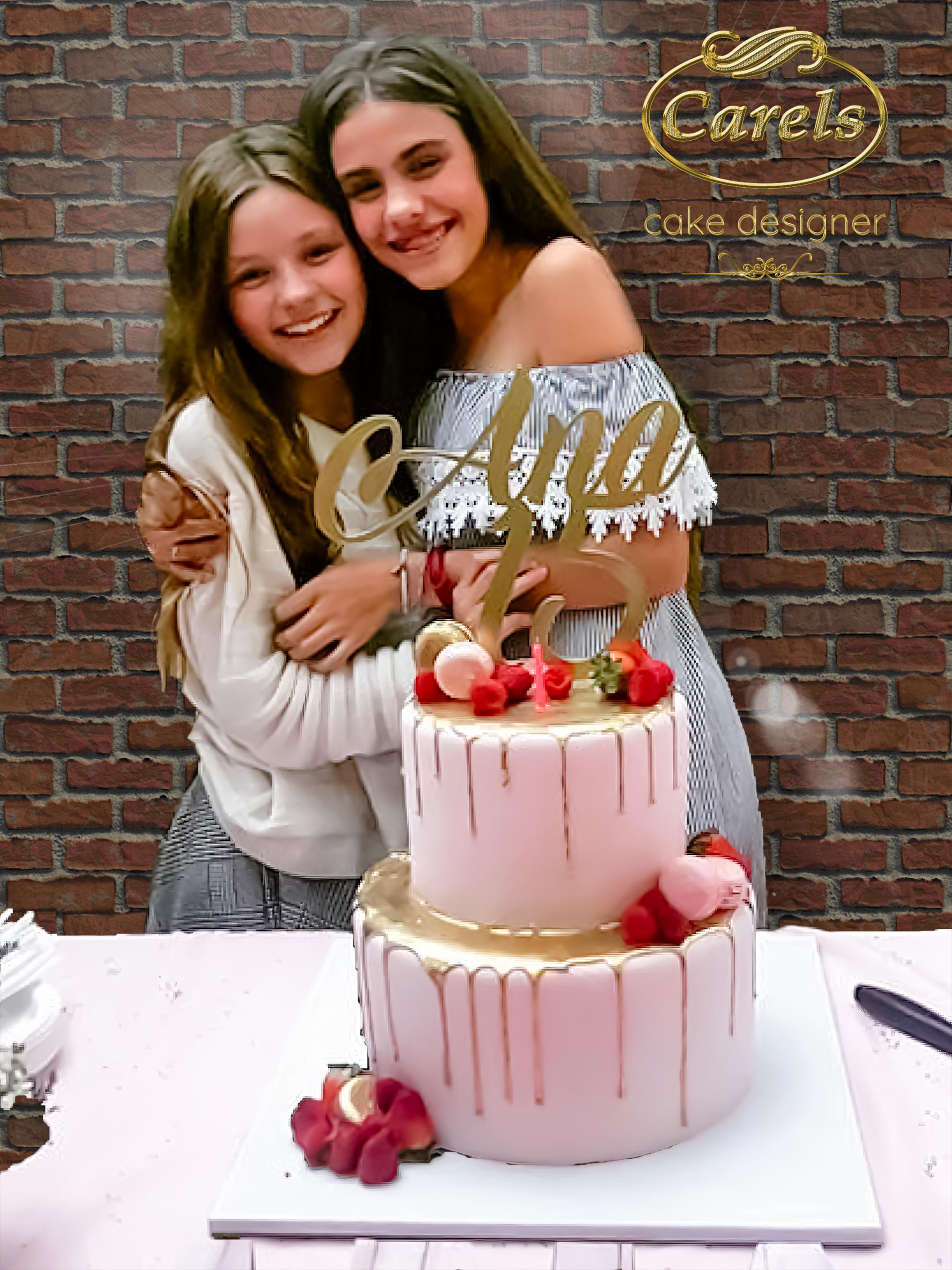 Pastel Isabella Tena,
Pastel 15 años,
Pastel cumpleaños,
Carels